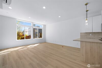 1136 A NW 57th Street , Seattle, WA 98107 - Photo 4