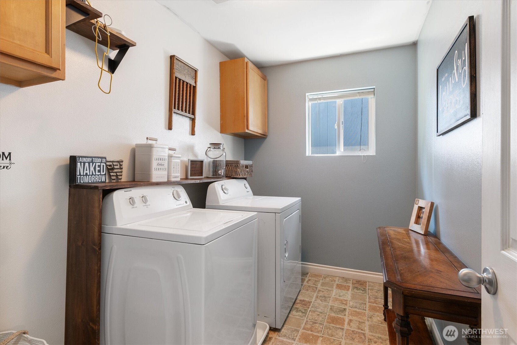 6994 E Dakota Street , Port Orchard, WA 98366