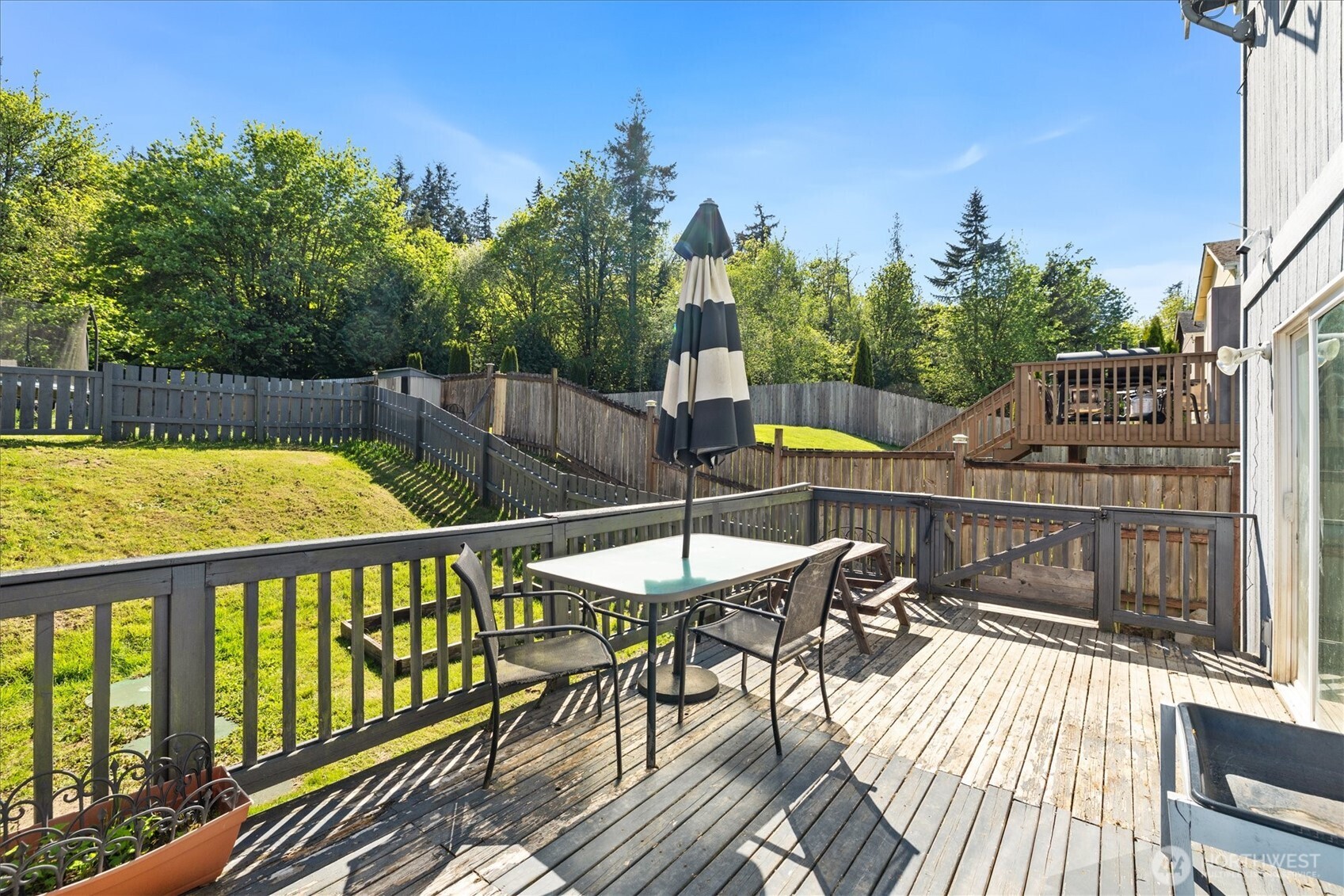 6994 E Dakota Street , Port Orchard, WA 98366