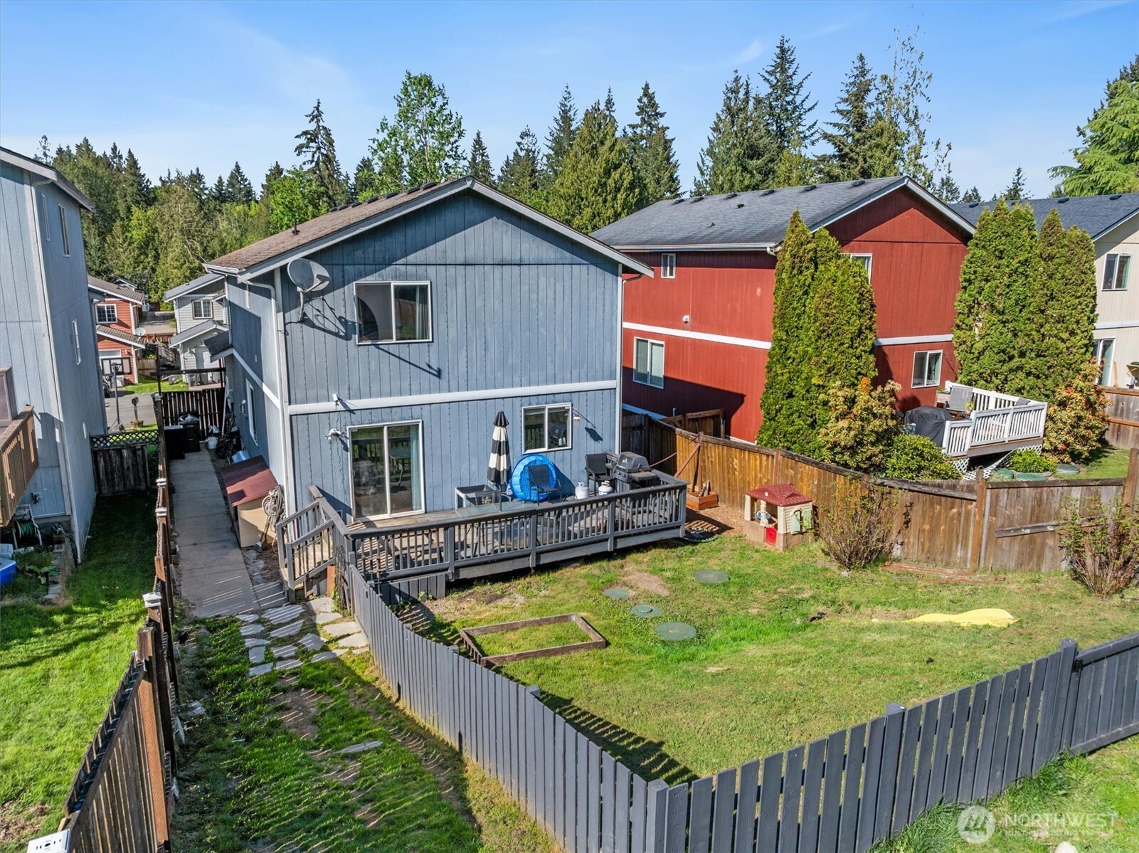 6994 E Dakota Street , Port Orchard, WA 98366