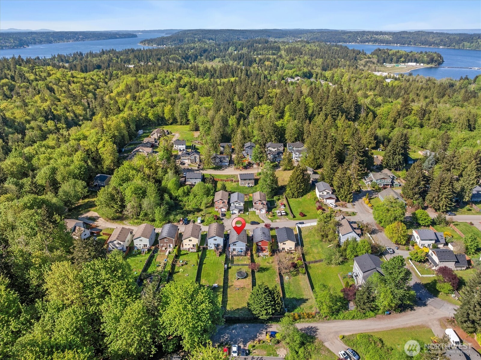 6994 E Dakota Street , Port Orchard, WA 98366