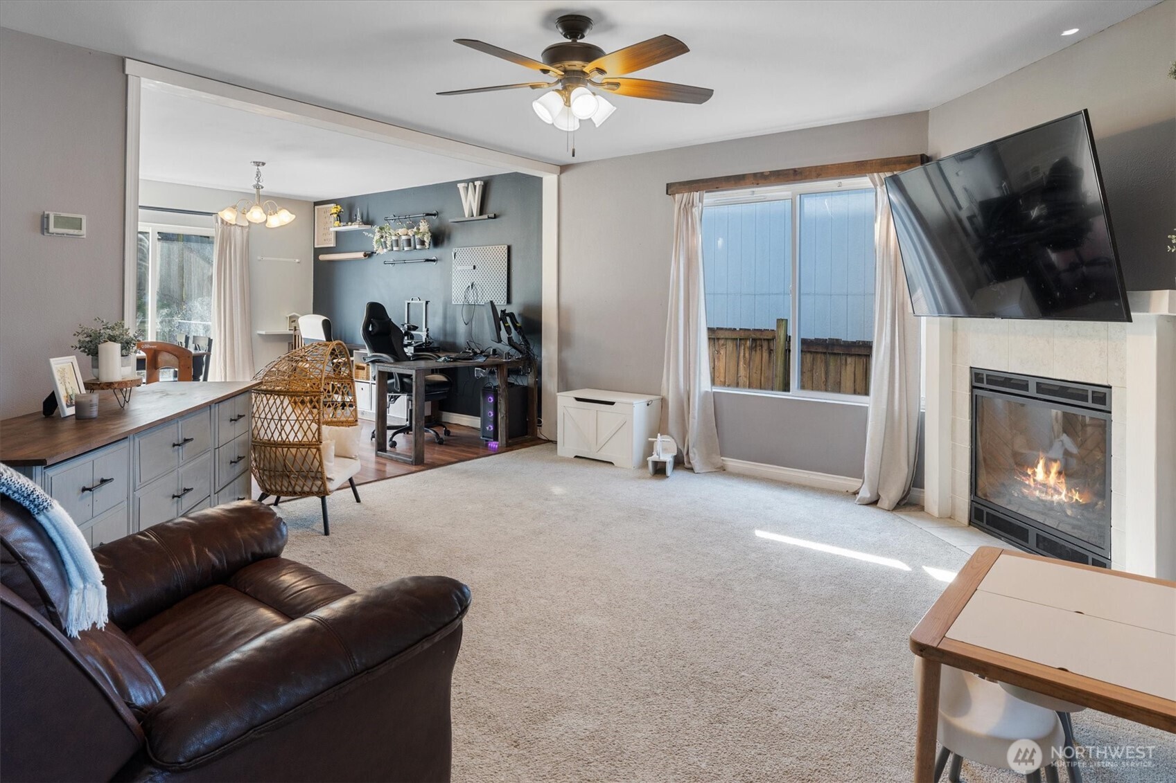 6994 E Dakota Street , Port Orchard, WA 98366