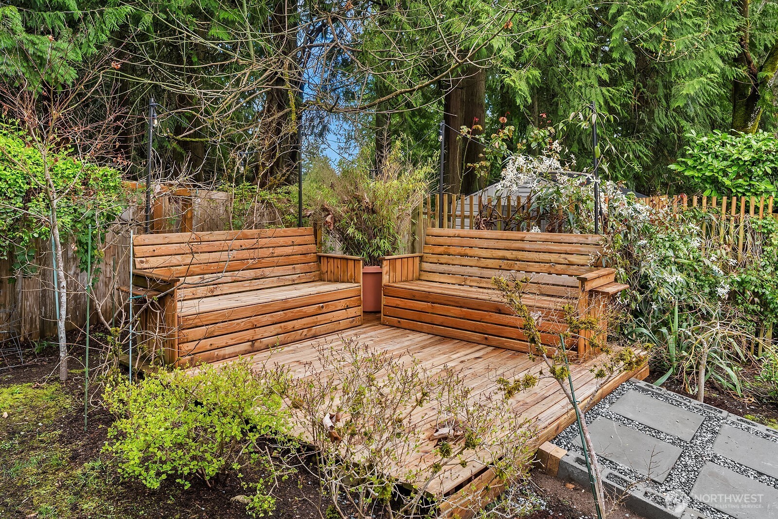 1817 220th Place NE, Sammamish, WA 98074