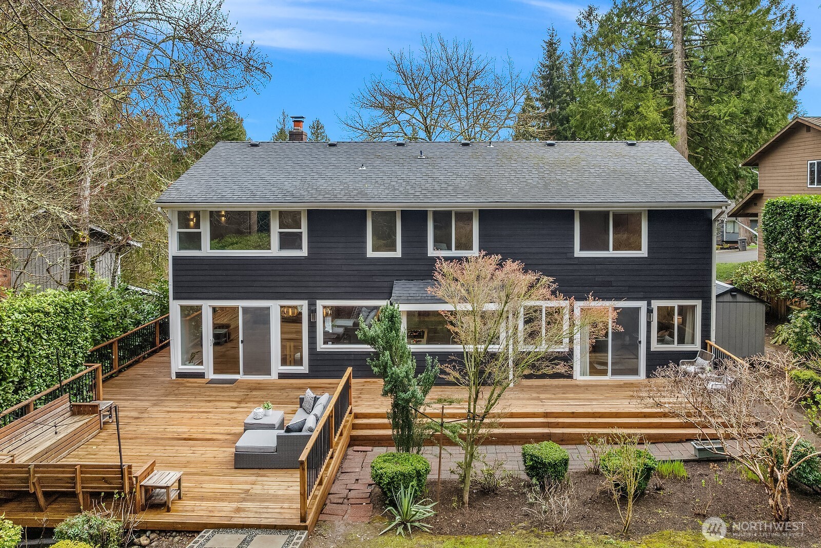 1817 220th Place NE, Sammamish, WA 98074