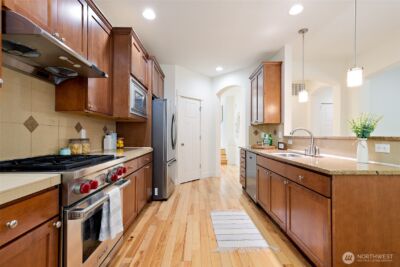23115 36th Drive SE, Bothell, WA 98021-6211 - Photo 9