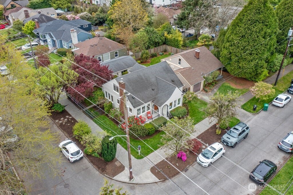 1471 NW 77th Street , Seattle, WA 98117