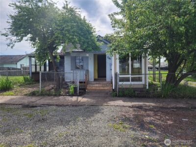 241 SW 10th Street , Chehalis, WA 98532