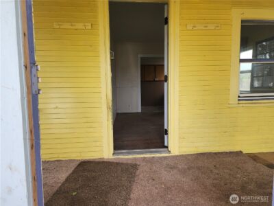 241 SW 10th Street , Chehalis, WA 98532 - Photo 4