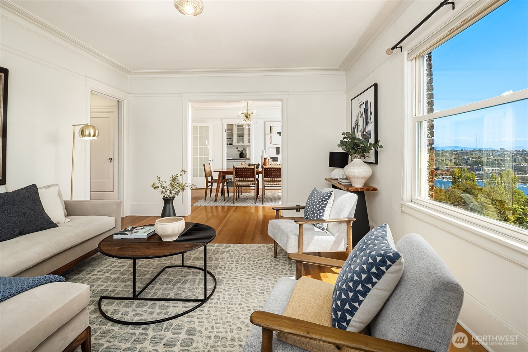 1902 Bigelow Avenue N #403, Seattle, WA 98109
