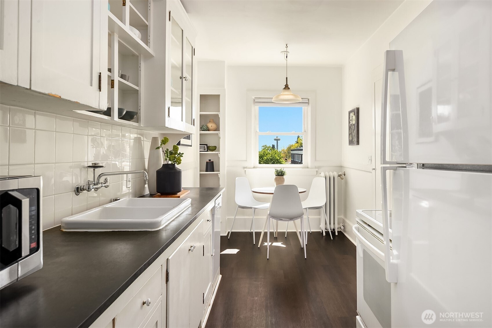 1902 Bigelow Avenue N #403, Seattle, WA 98109