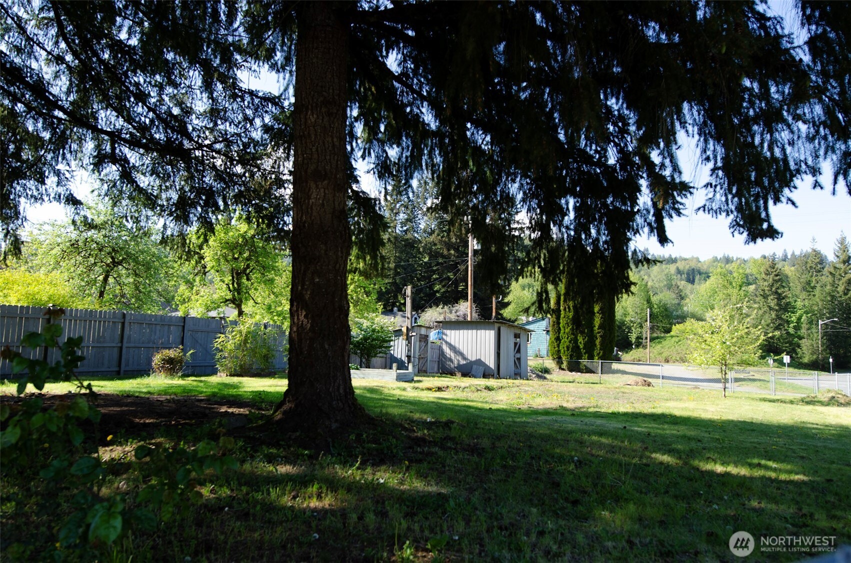 7504 S Dillard Avenue , Concrete, WA 98237