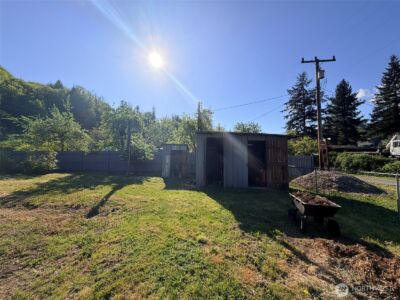 7504 S Dillard Avenue , Concrete, WA 98237 - Photo 5