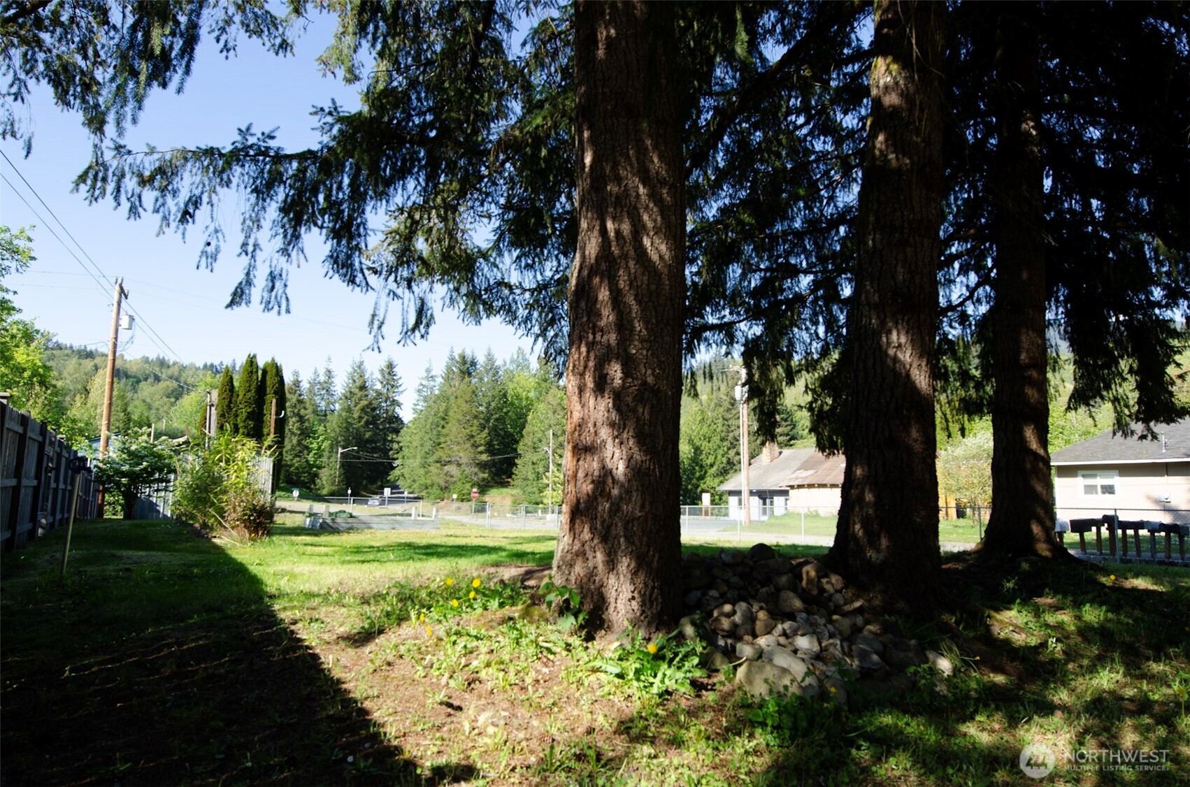 7504 S Dillard Avenue , Concrete, WA 98237