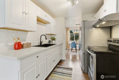 12214 4th Avenue SW, Seattle, WA 98146-2951 - Photo 13