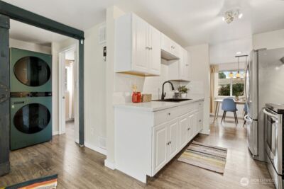 12214 4th Avenue SW, Seattle, WA 98146-2951 - Photo 18