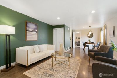 12214 4th Avenue SW, Seattle, WA 98146-2951 - Photo 2