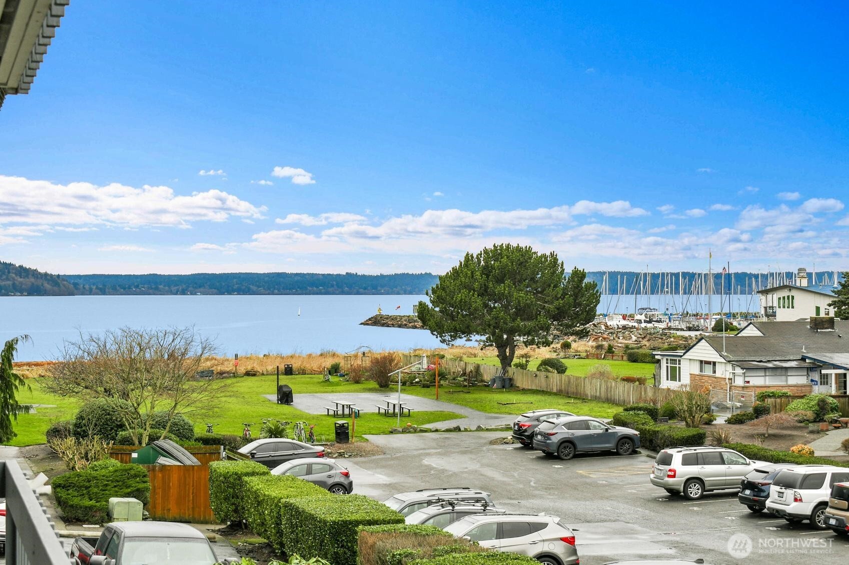23005 Marine View Drive S, Des Moines, WA 98198-8466