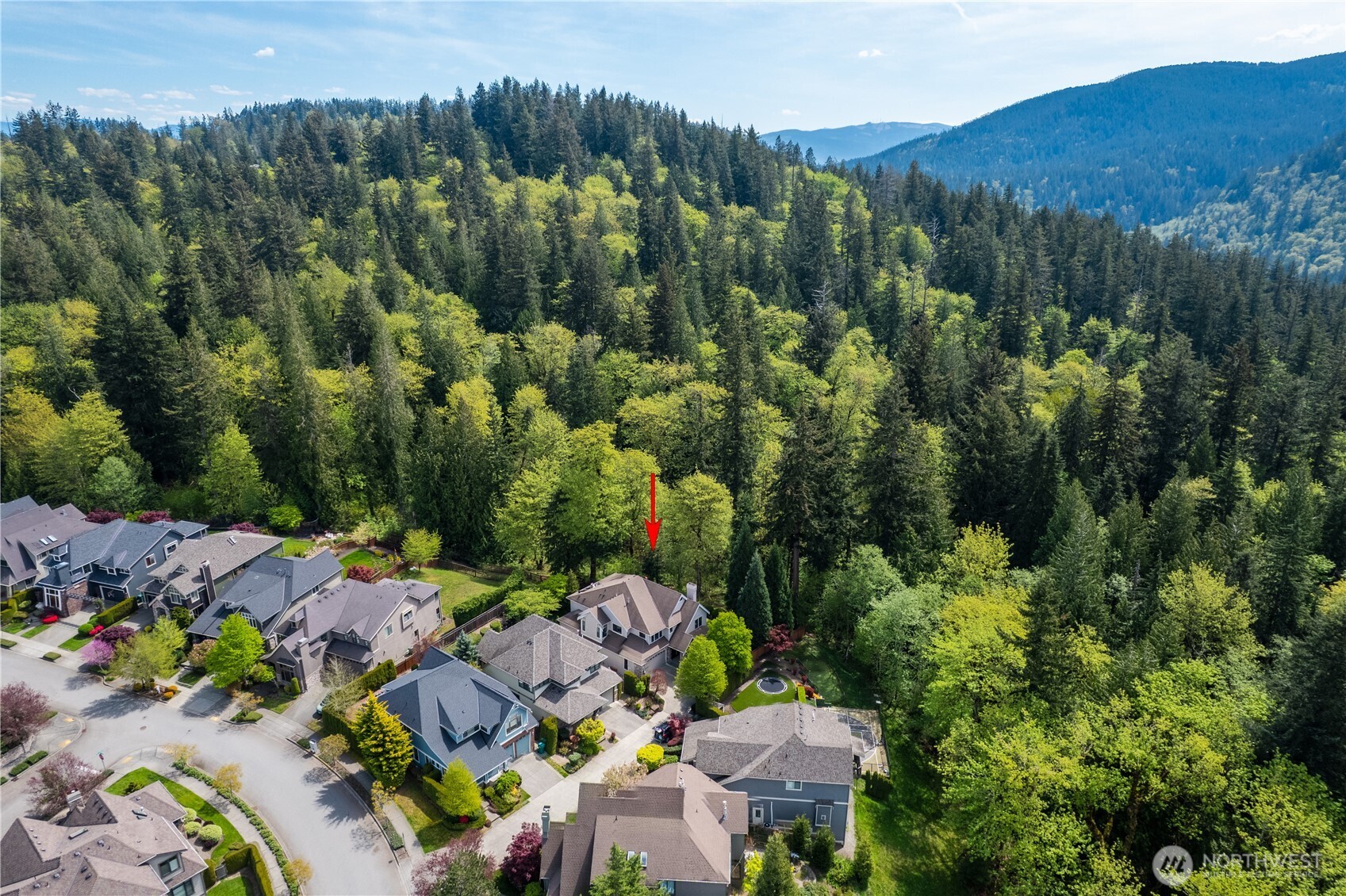 1408 29th Court NE, Issaquah, WA 98029