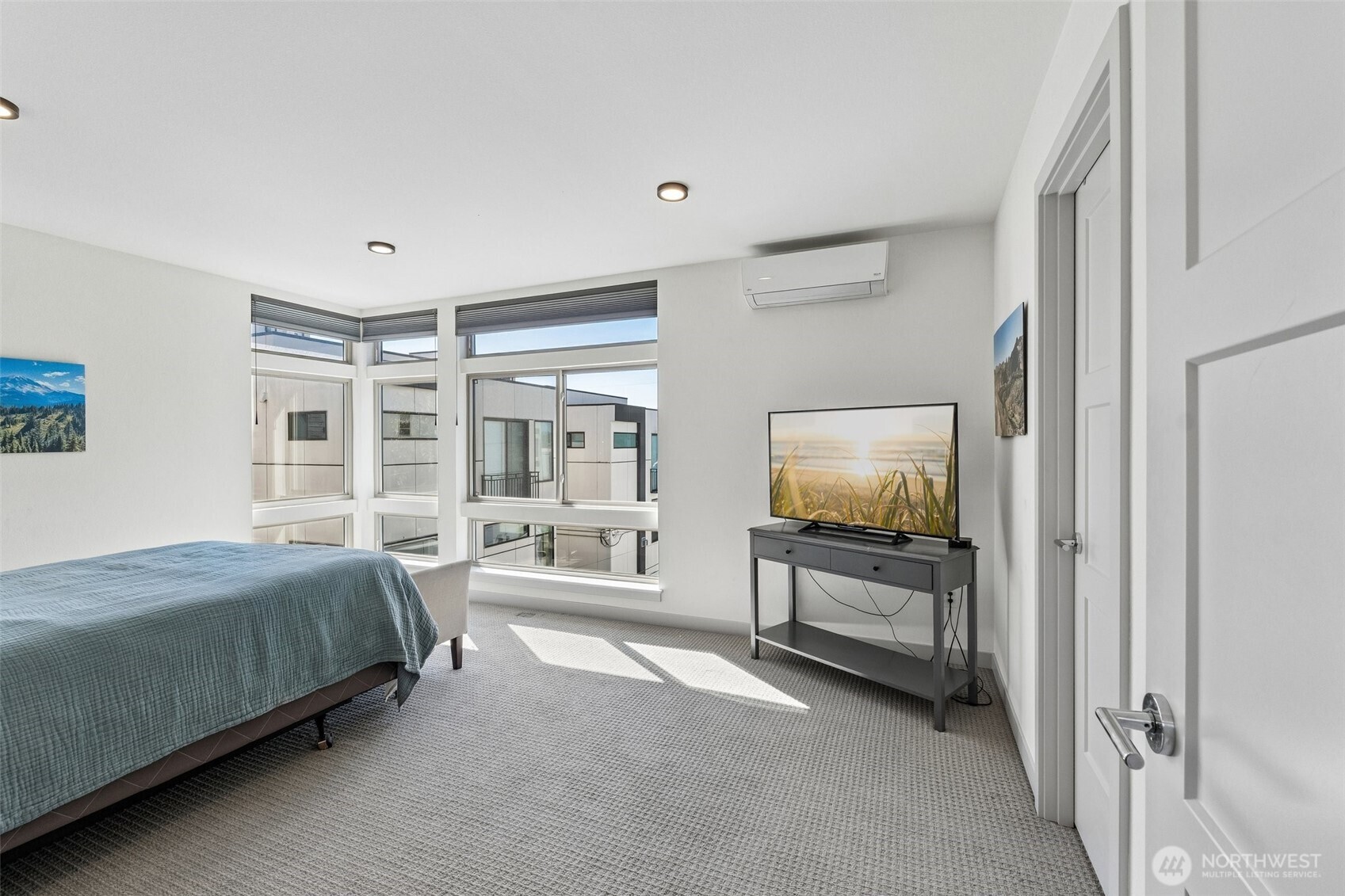 2224 NW 63rd Street , Seattle, WA 98107
