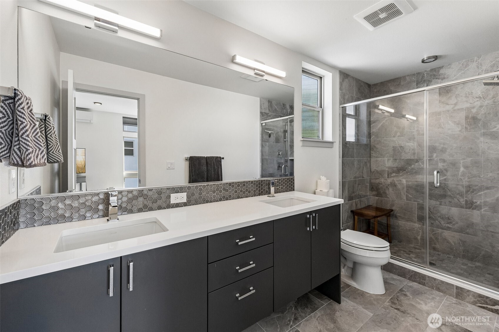 2224 NW 63rd Street , Seattle, WA 98107