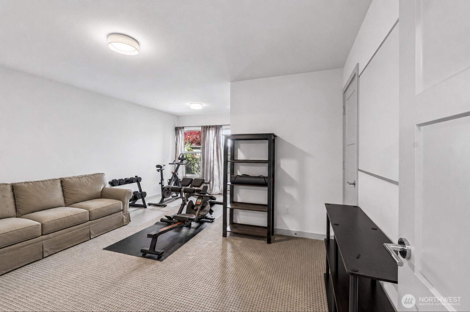 2224 NW 63rd Street , Seattle, WA 98107