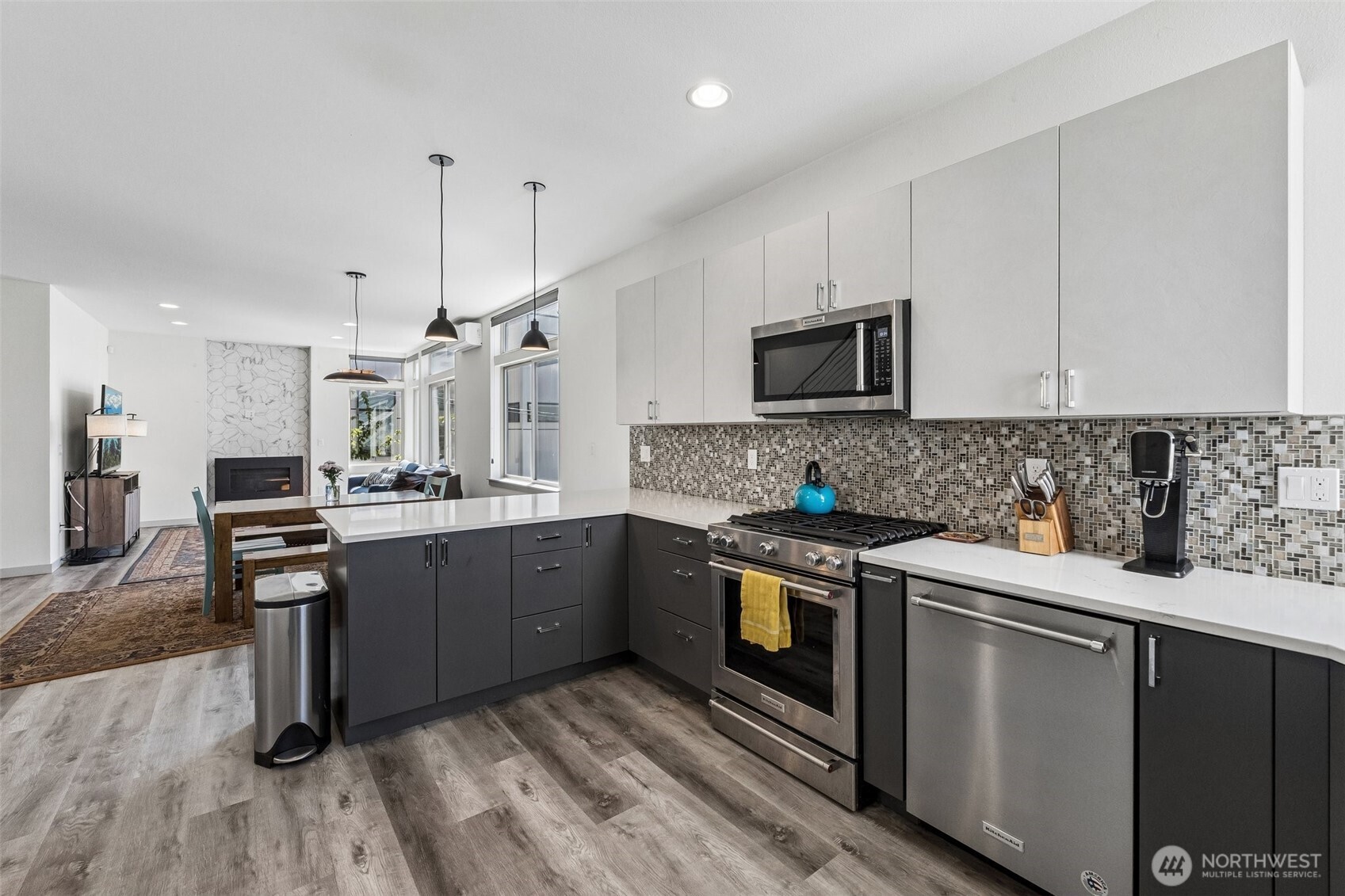 2224 NW 63rd Street , Seattle, WA 98107
