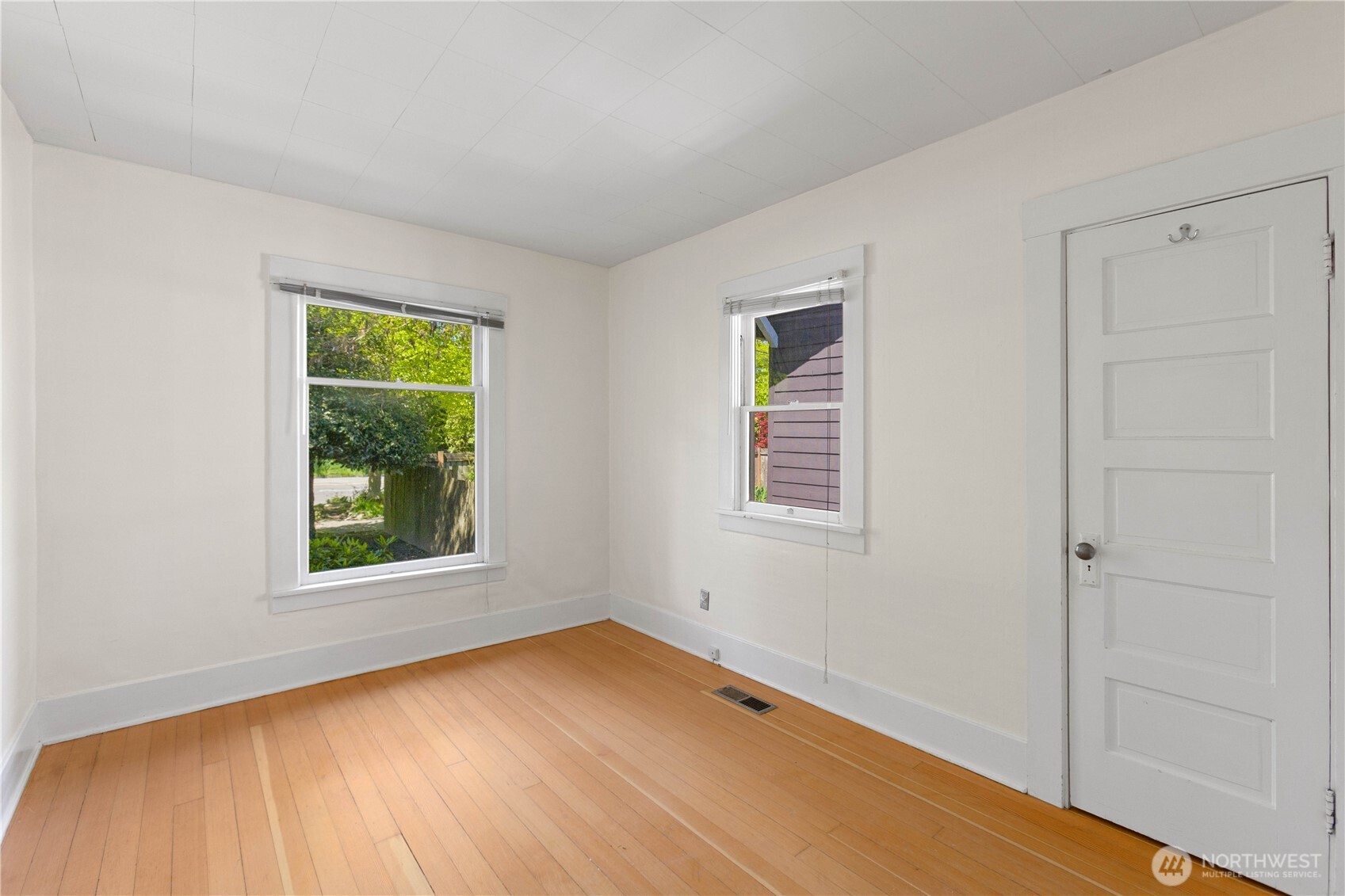 5442 35th Avenue SW, Seattle, WA 98126