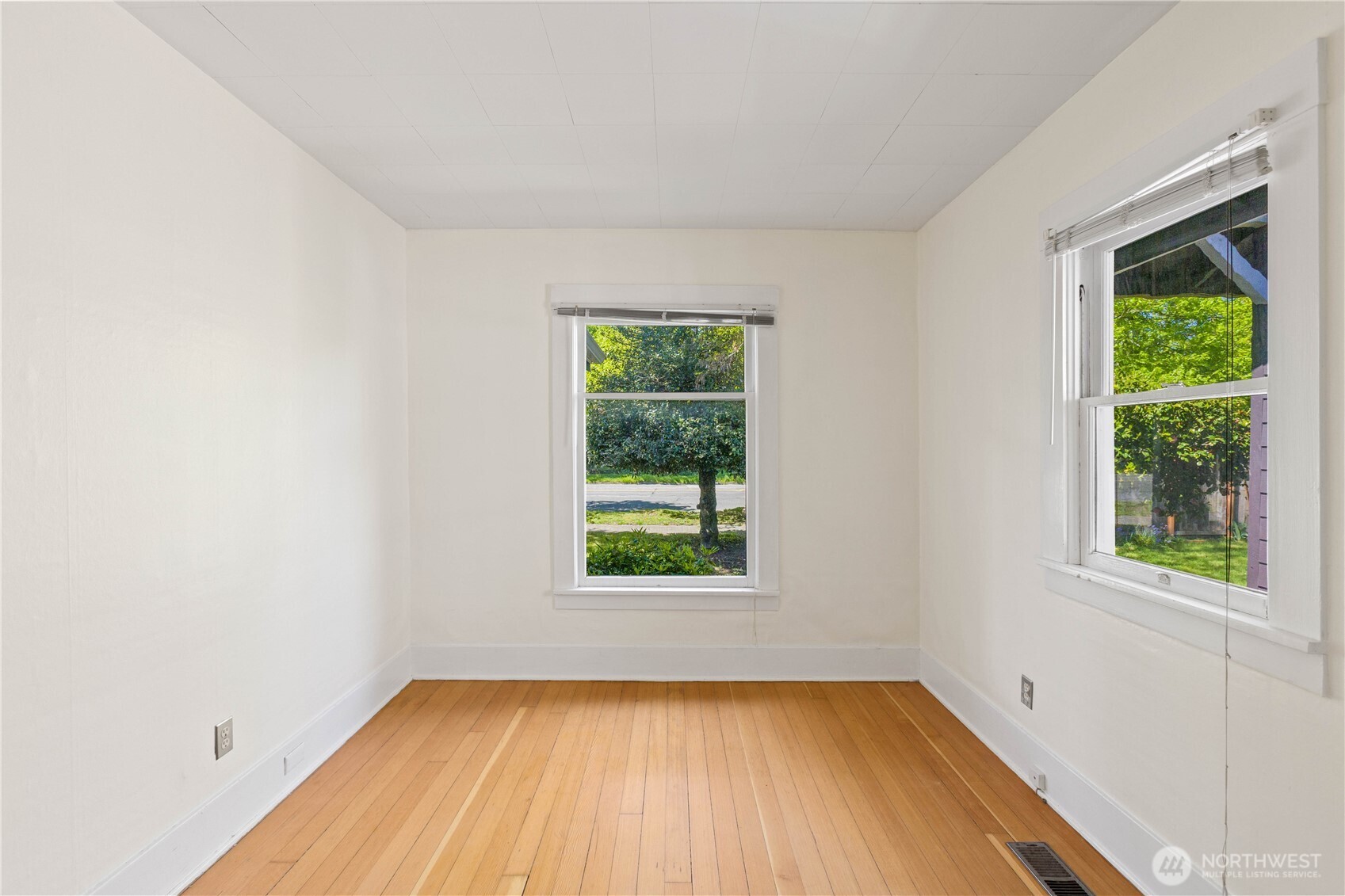 5442 35th Avenue SW, Seattle, WA 98126