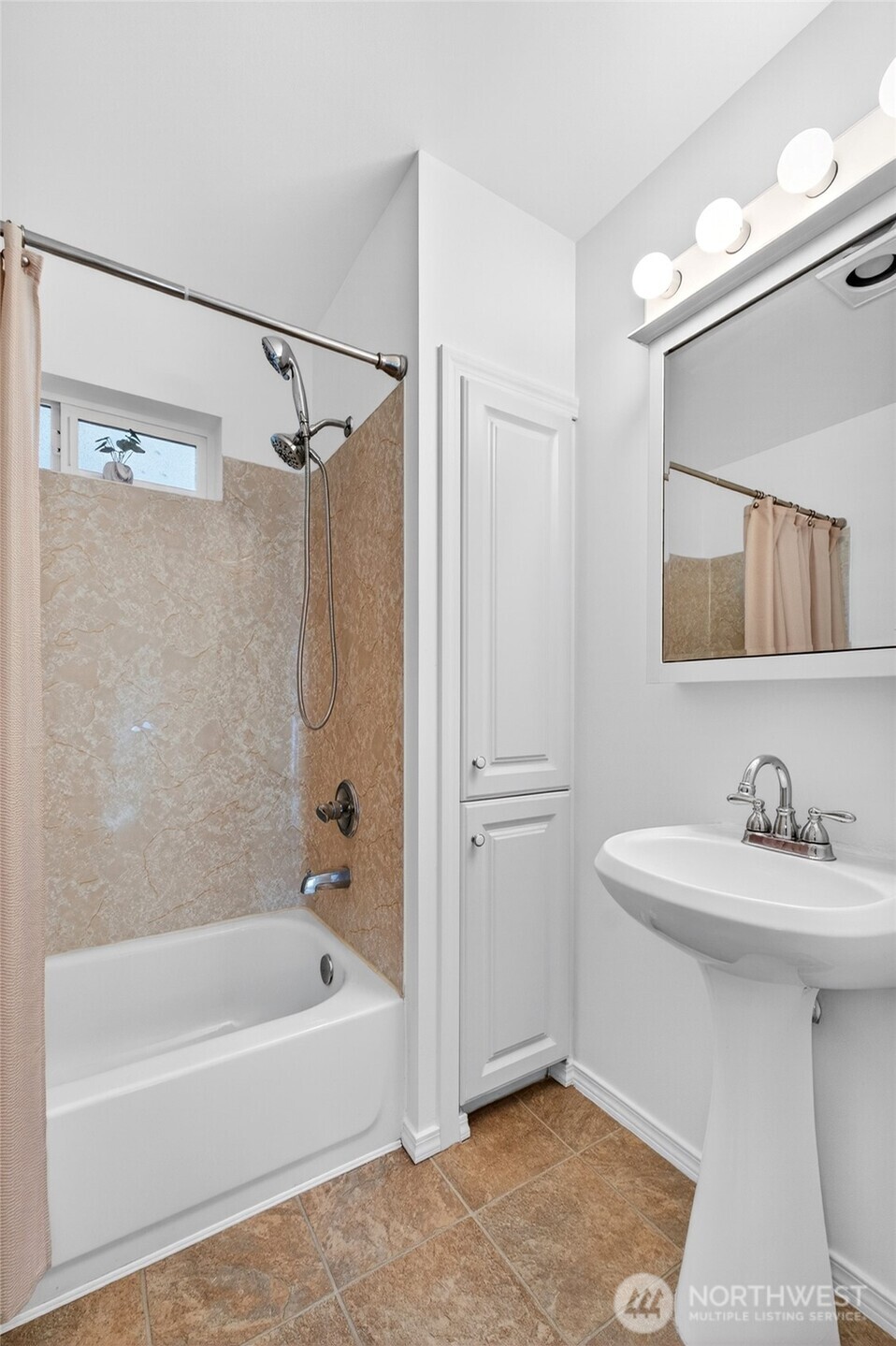 11001 SE 313th Street , Auburn, WA 98092