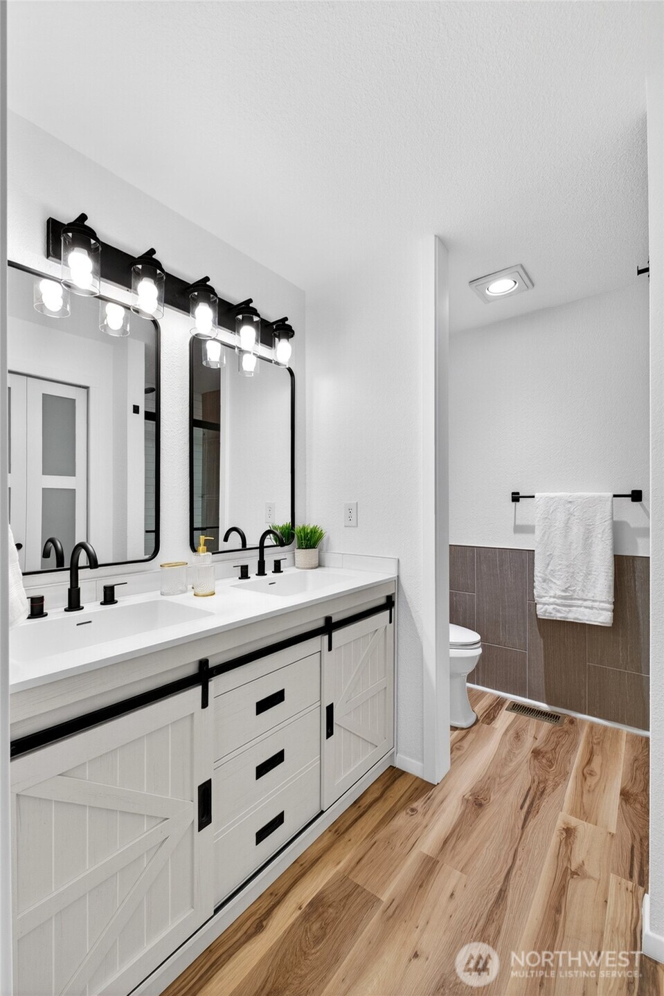 11001 SE 313th Street , Auburn, WA 98092