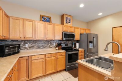 734 Glenmore Loop , Port Orchard, WA 98366 - Photo 7