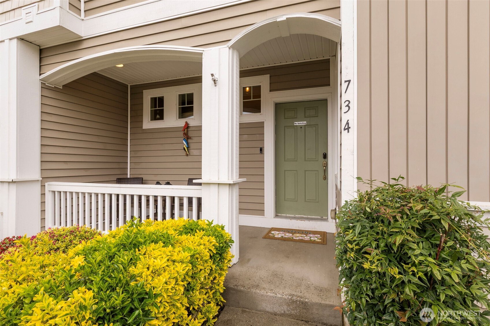 734 Glenmore Loop , Port Orchard, WA 98366