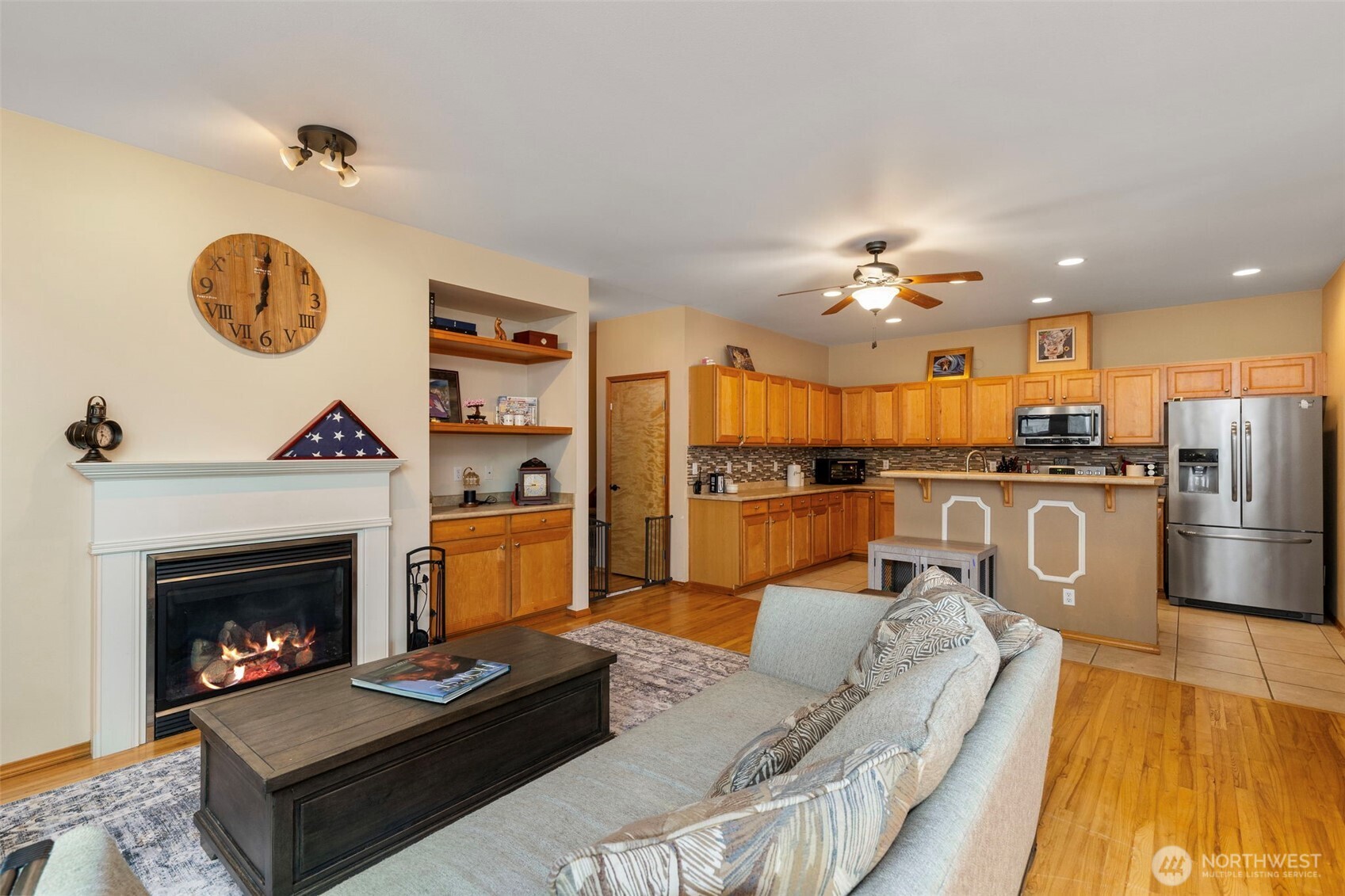 734 Glenmore Loop , Port Orchard, WA 98366
