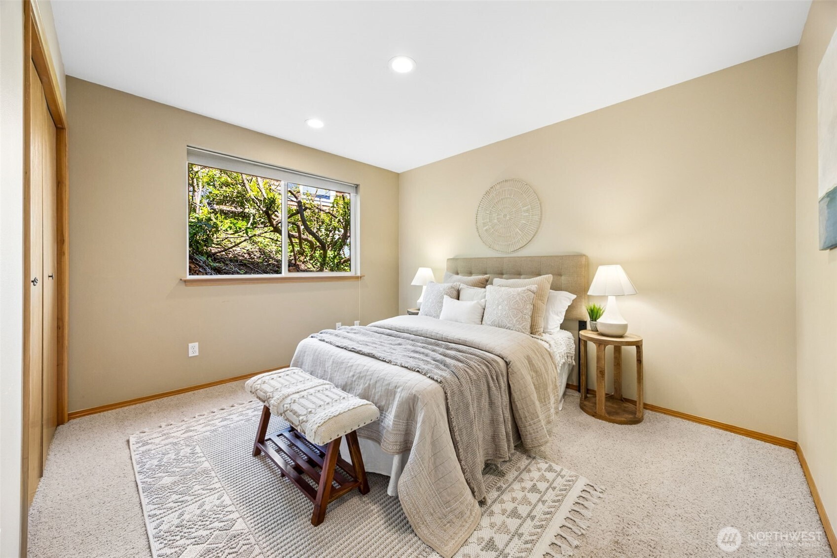 9226 Peacock Hill Avenue , Gig Harbor, WA 98332