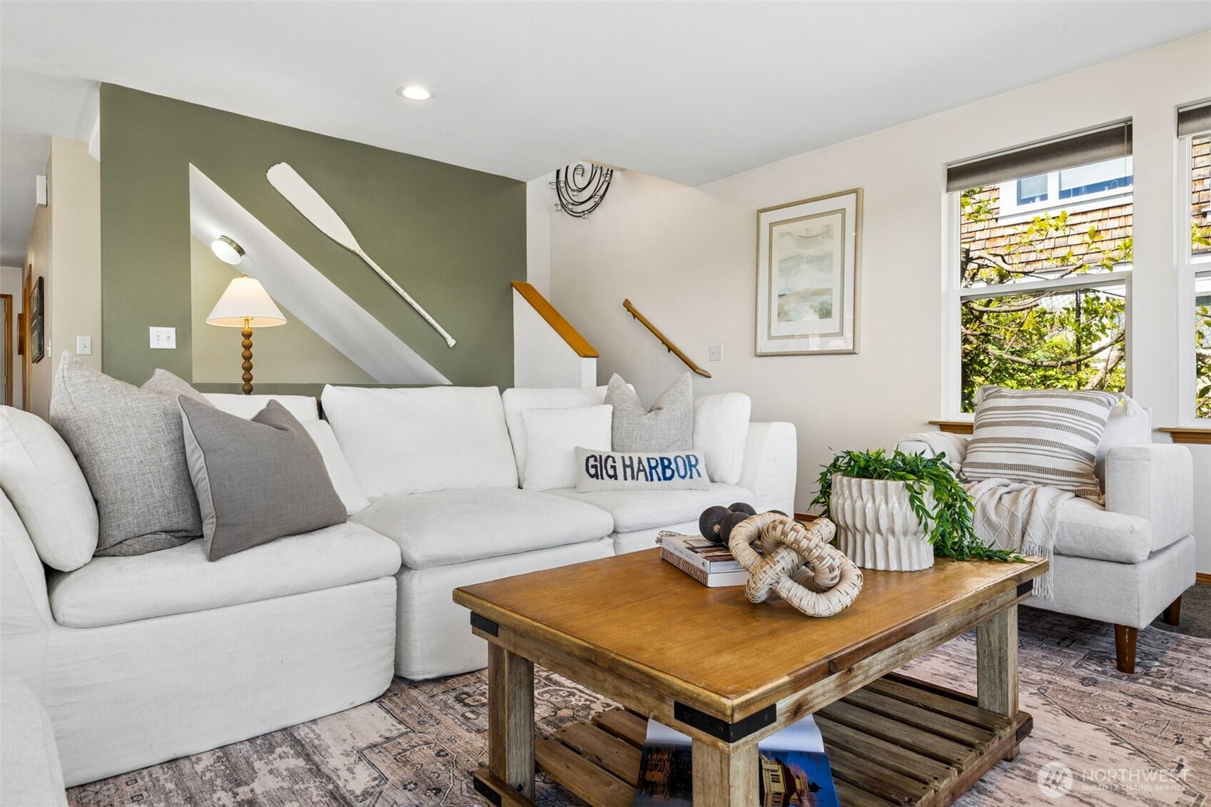 9226 Peacock Hill Avenue , Gig Harbor, WA 98332