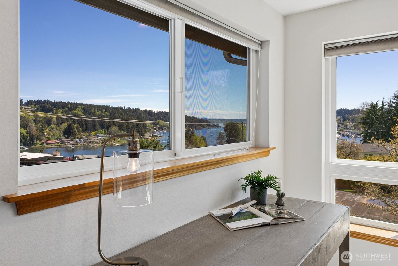 9226 Peacock Hill Avenue , Gig Harbor, WA 98332