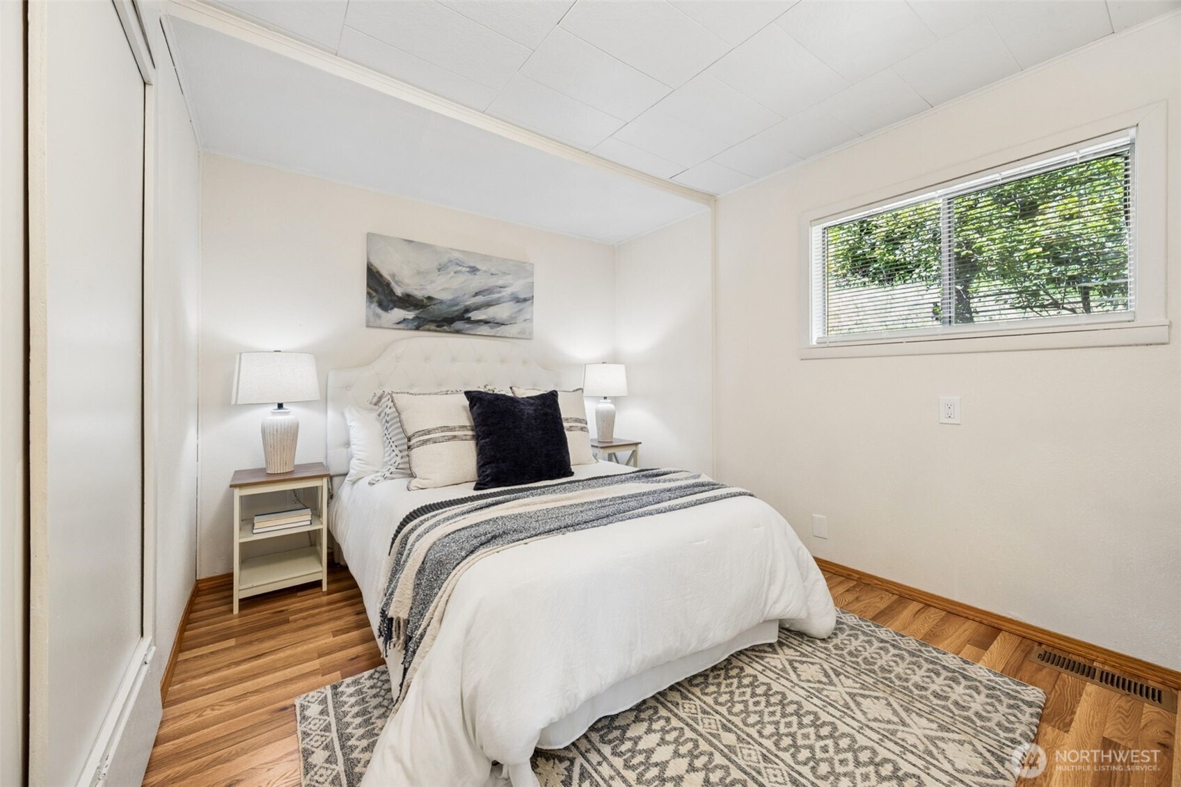 9226 Peacock Hill Avenue , Gig Harbor, WA 98332