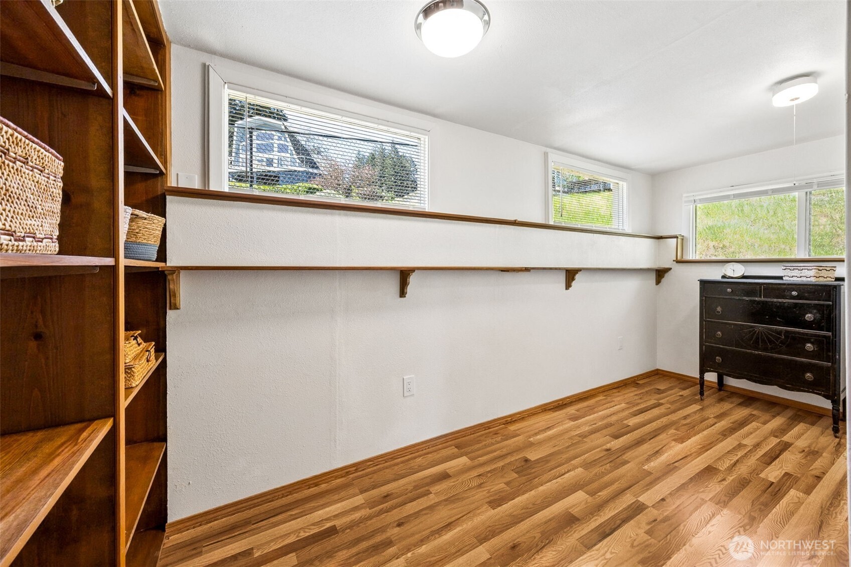 9226 Peacock Hill Avenue , Gig Harbor, WA 98332