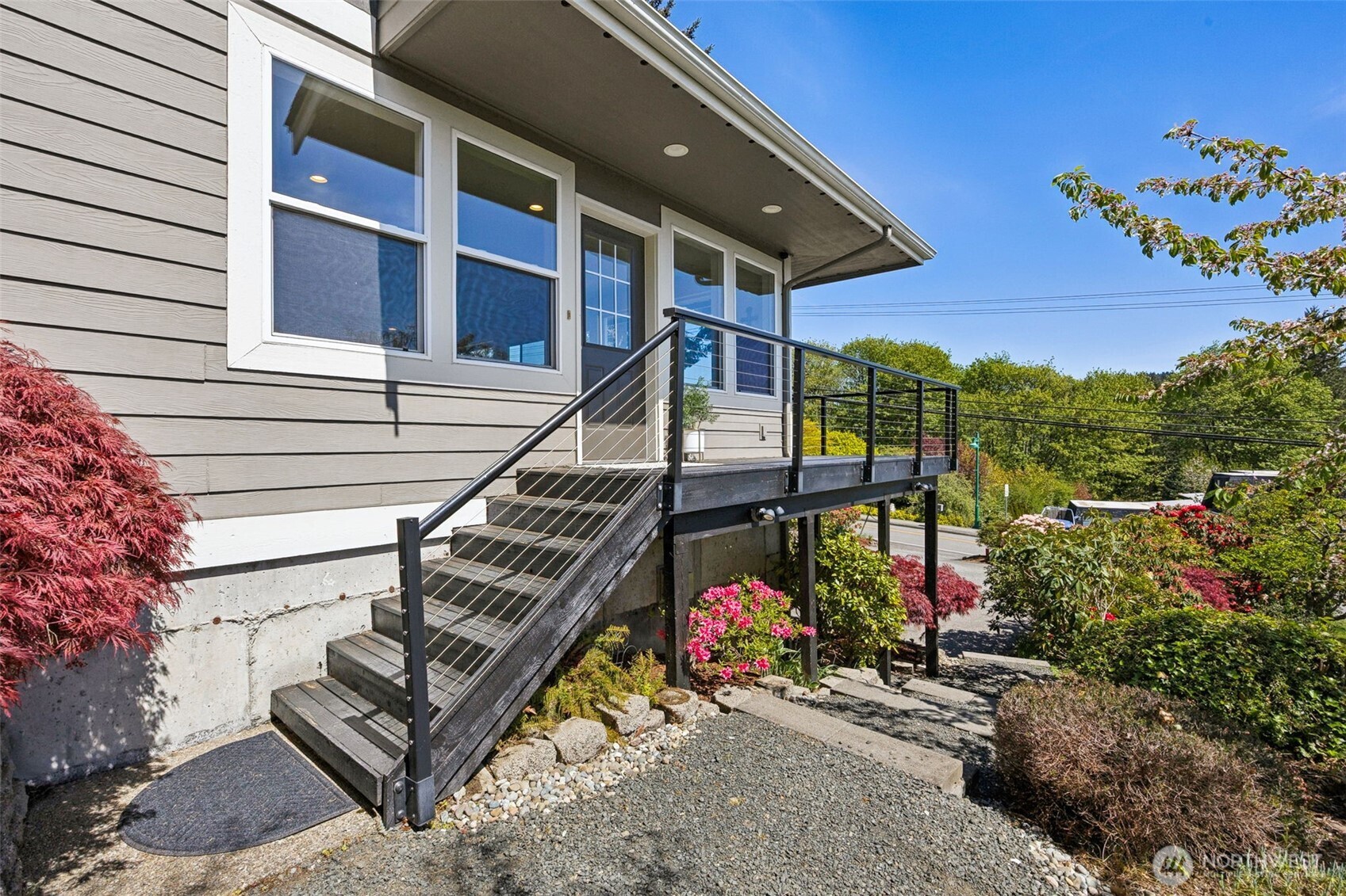 9226 Peacock Hill Avenue , Gig Harbor, WA 98332