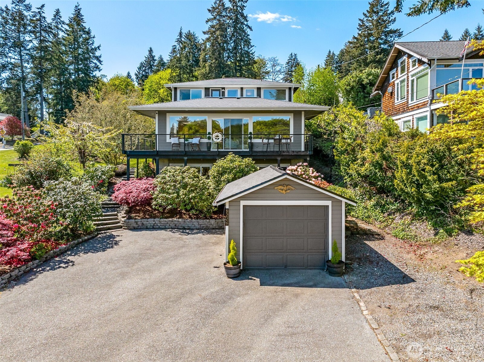9226 Peacock Hill Avenue , Gig Harbor, WA 98332