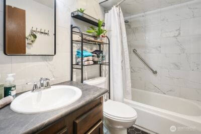 9710 Greenwood Avenue N #303, Seattle, WA 98103-3031 - Photo 17