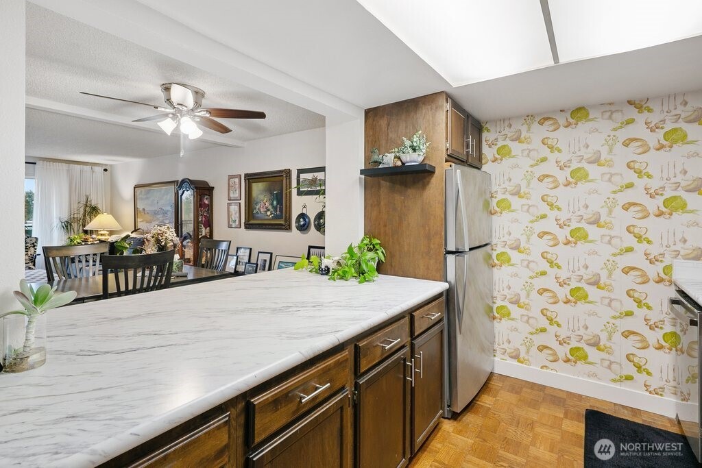 9710 Greenwood Avenue N #303, Seattle, WA 98103-3031
