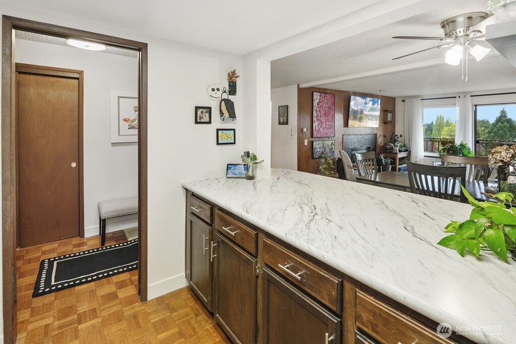 9710 Greenwood Avenue N #303, Seattle, WA 98103-3031