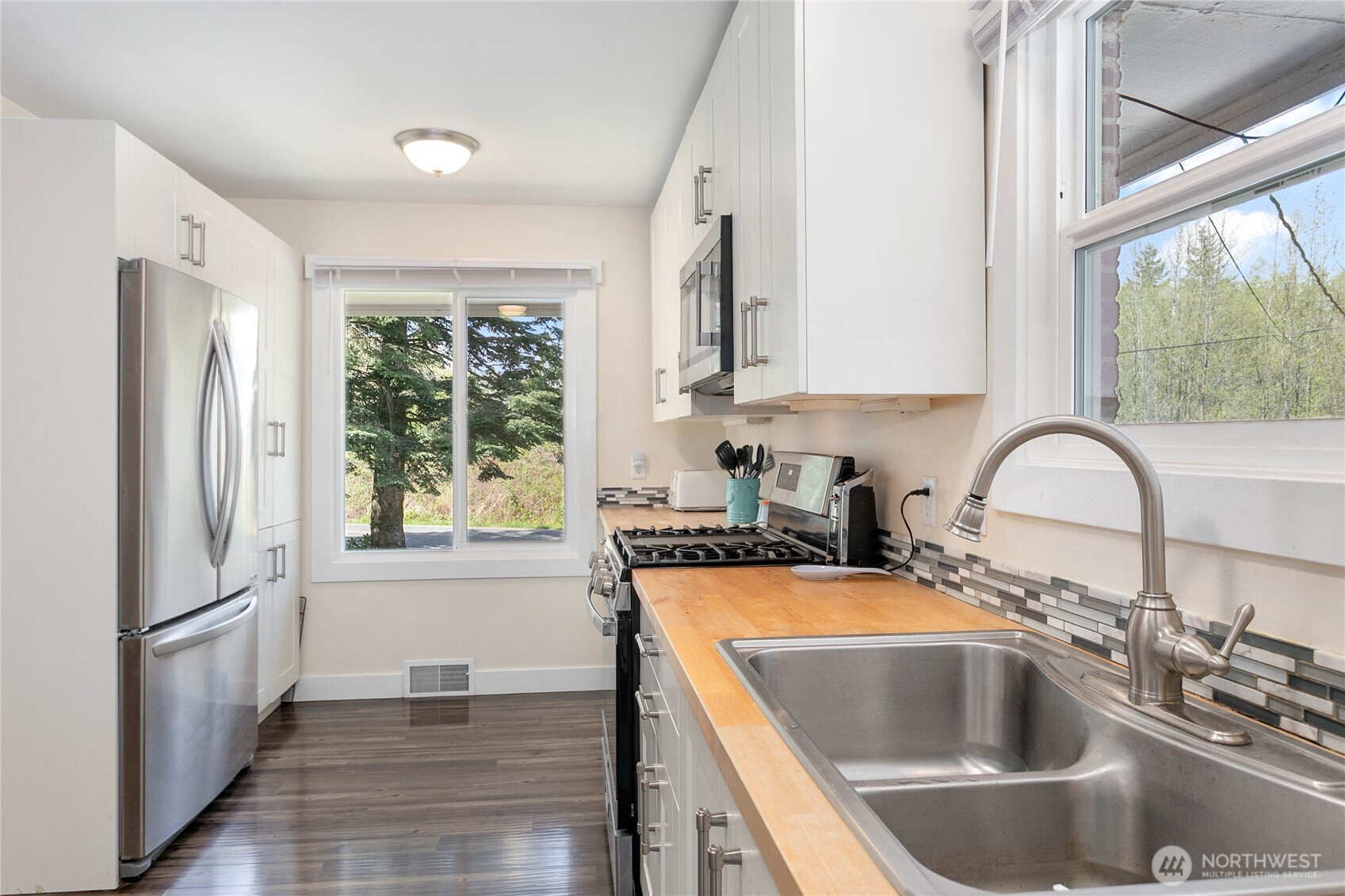 997 W Larson Road , Bellingham, WA 98226