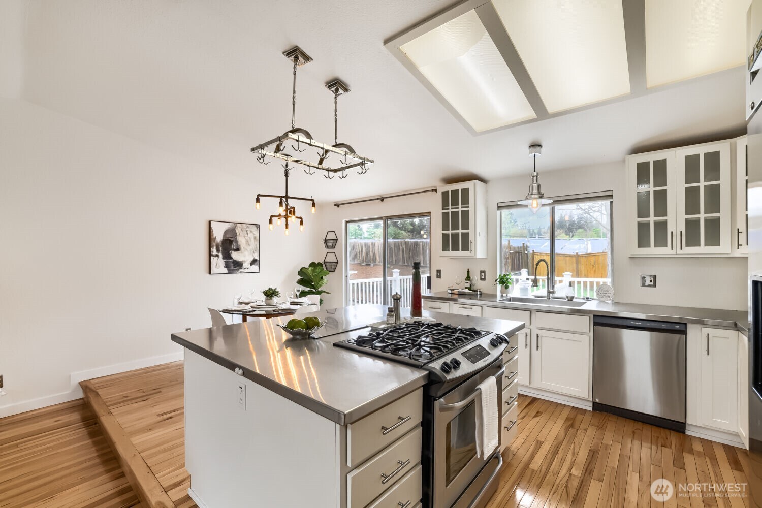 22414 18th Avenue SE, Bothell, WA 98021
