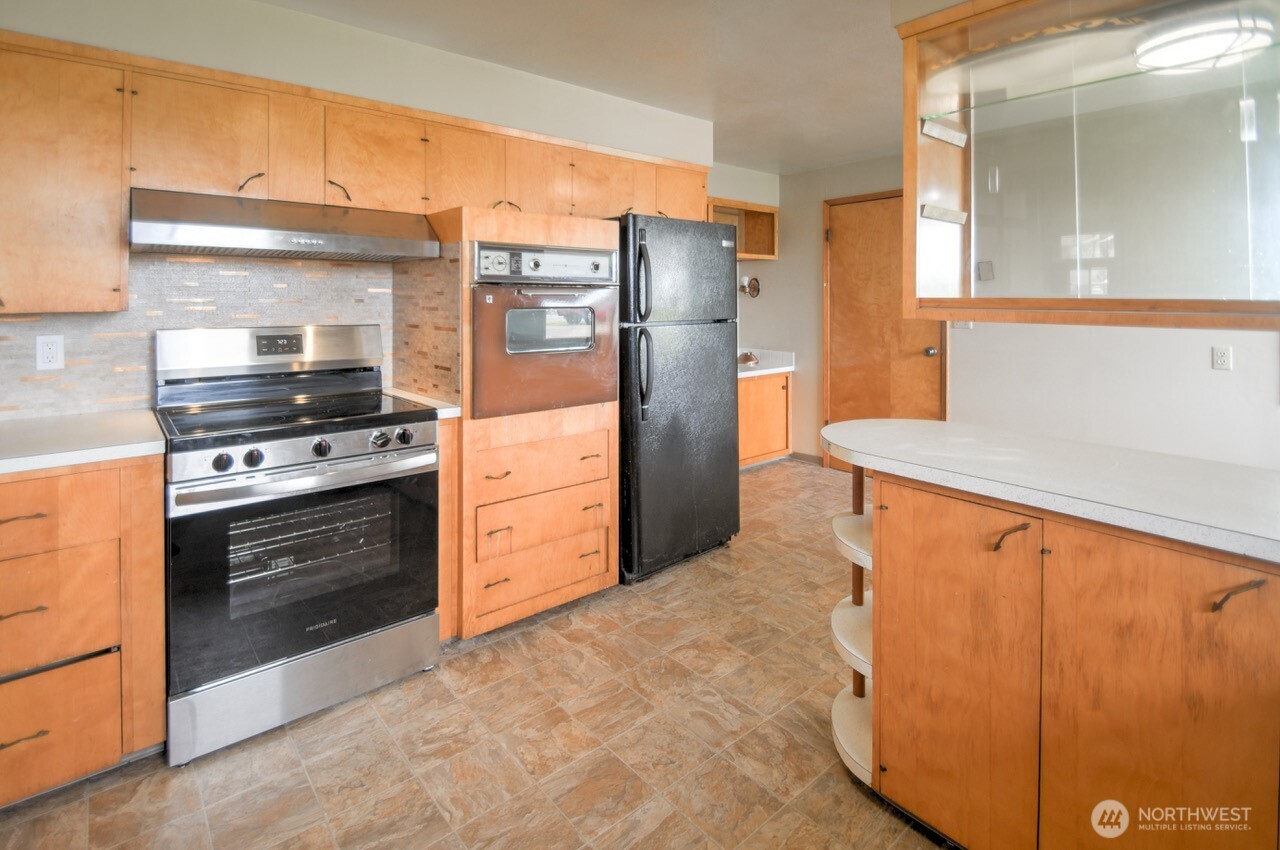 1579 Bishop Road , Chehalis, WA 98532