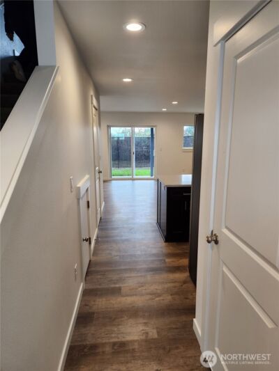 1012 Peach Road #A & B, Winlock, WA 98596 - Photo 3