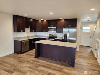 1012 Peach Road #A & B, Winlock, WA 98596 - Photo 6