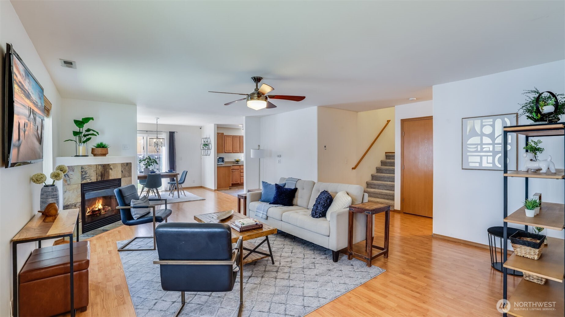28843 213th Court SE, Kent, WA 98042