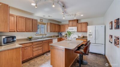 28843 213th Court SE, Kent, WA 98042 - Photo 9
